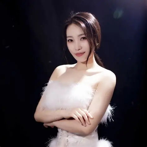 洋澜一《我们好久不见》单曲「2025」[FLAC/MP3-320K]